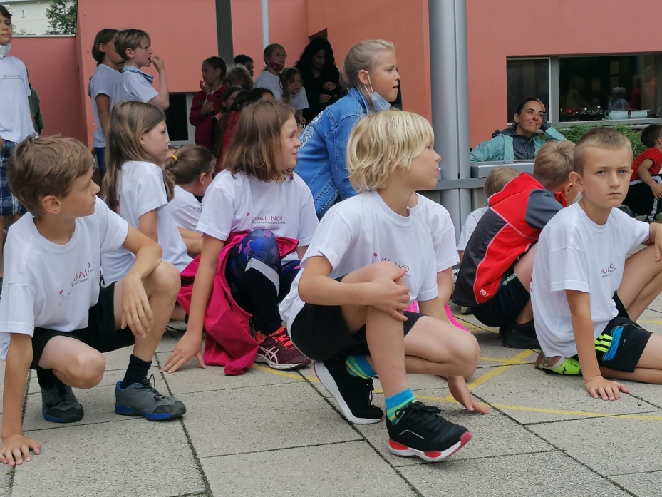 tl_files/dualingo_neu/News 2020 2021/Benefizlauf_2021 (11).jpg